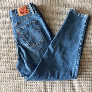 Levi's Women’s Classic Denim Jeans